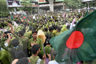 Hundreds Of Nursing Students Blocked A Shahbagh Intersection In Dhaka .