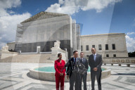 Supreme Court hears birthright citizenship arguments