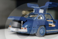 FEATURE - Sports Car of the Century: Das legendäre 1955er Mercedes 300 SL Coupe bekommt eine detaillierte Hot Wheels Miniatur