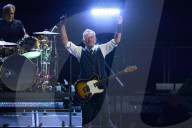 Bruce Springsteen - a roaring, rousing ?s?how that imagines a better America.