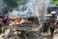 Smoke And Sweat: Toxic Labor On The Streets In Bangladesh 