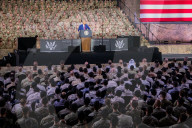 Trump visits US troops stationed in Qatar