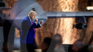 Trump visits US troops stationed in Qatar