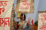 Smoke And Sweat: Toxic Labor On The Streets In Bangladesh 