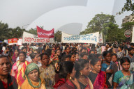 Smoke And Sweat: Toxic Labor On The Streets In Bangladesh 