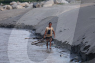 Fishermen Daily Life In Nepal