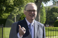 DC: Dir NEC Hassett hold a White House gaggling