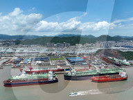 Shipbuilding Industry
 in Zhoushan