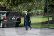 Trump Heads To Cryptocurrency Dinner On May 22, 2025