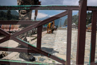Less Tourists At Pahalgam