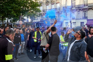 French Taxi Drivers Block Paris Street to Protest Health Transport Pricing Plan