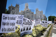 Thousands Protest In Madrid For Healthcare