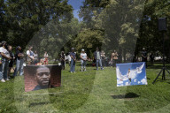 The 5th Year Anniversary Of George Floyd Death People Gathered Out Side The White House 
