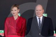 ROYALS -  Albert II von Monaco und Prinzessin Charlene auf dem Podium des GP Formel 1 von Monaco