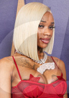 2025 American Music Awards - Arrivals