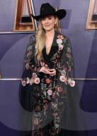 2025 American Music Awards - Arrivals