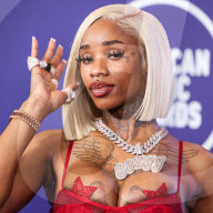 2025 American Music Awards - Arrivals