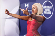 2025 American Music Awards - Arrivals