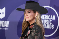 2025 American Music Awards - Arrivals