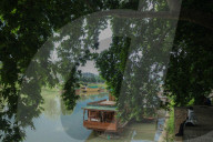 Hot Weather In Kashmir