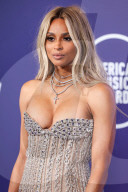 2025 American Music Awards - Arrivals
