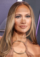 2025 American Music Awards - Winners Walk