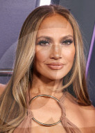 2025 American Music Awards - Winners Walk