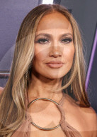 2025 American Music Awards - Winners Walk