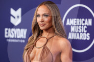 2025 American Music Awards - Winners Walk