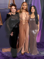 2025 American Music Awards - Winners Walk