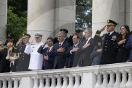 Trump marks Memorial Day at Arlington National Cemetery