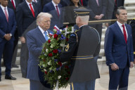 Trump marks Memorial Day at Arlington National Cemetery