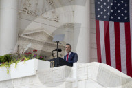 Trump marks Memorial Day at Arlington National Cemetery