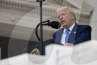 Trump marks Memorial Day at Arlington National Cemetery
