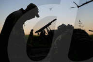 Artillery crew of Ukraine Rifle Battalion on front line