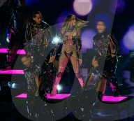 Jennifer Lopez Dances And Hosts The American Music Awards In Las Vegas - 27 May 2025