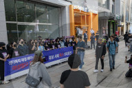 Feminist Group Demands Lee Jun-seok Resign Over Misogynistic Remarks