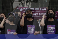 Feminist Group Demands Lee Jun-seok Resign Over Misogynistic Remarks