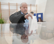 Voting Starts In Final Round Of Polish Presidential Elections