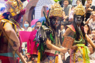 Chaozhou Dance Celebrate The Dragon Boat Festival In Ninbo