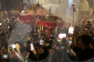 Nepal Observes Bhoto Jatra, Formally Ending Months Long Rato Machhindranath Chariot Procession