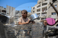 Gaza food distribution by aid organizations