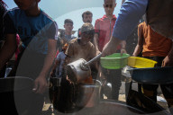 Gaza food distribution by aid organizations