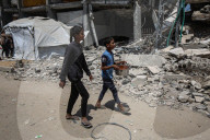 Gaza food distribution by aid organizations