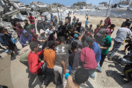 Gaza food distribution by aid organizations