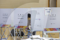 South Koreans Head To Polls For 21st Presidential Election