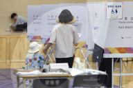 South Koreans Head To Polls For 21st Presidential Election