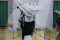South Koreans Head To Polls For 21st Presidential Election