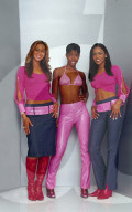 Destiny's Child/02/030 360 dpi