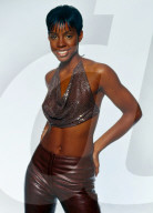 Destiny's Child/Kelly/02/005 360 dpi